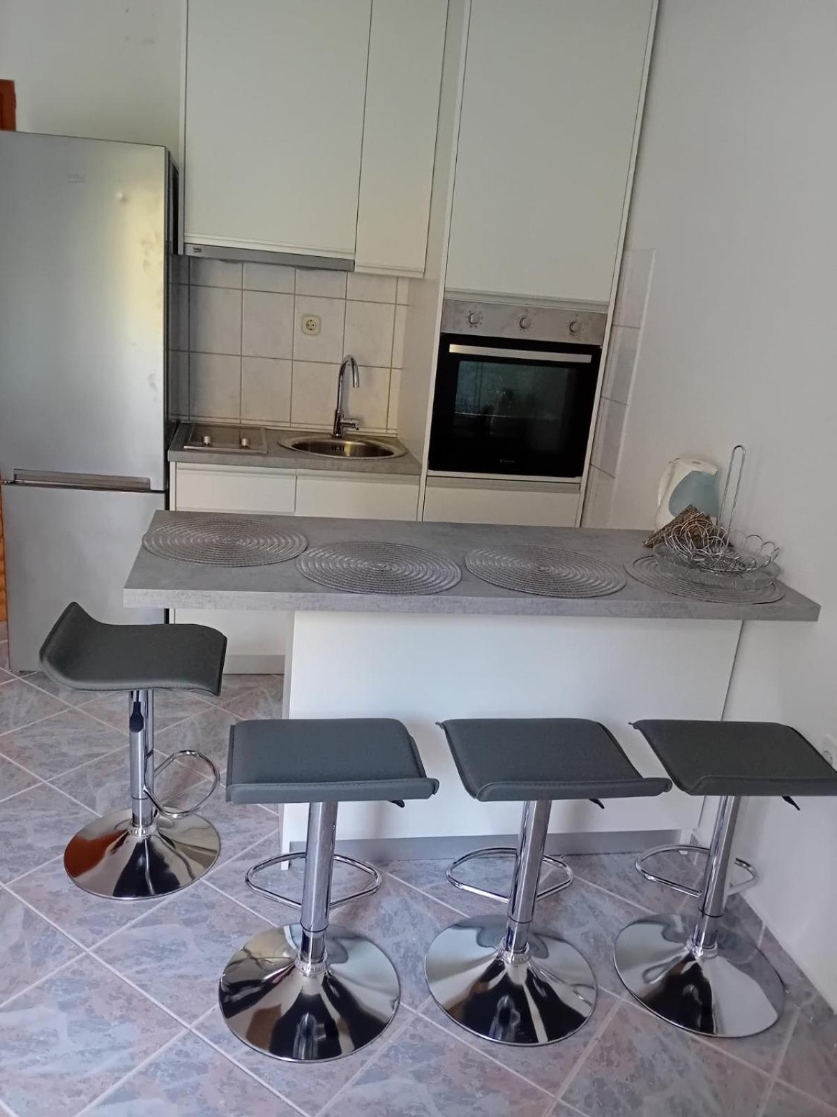 Apartment Novakovic Mirce Extérieur photo